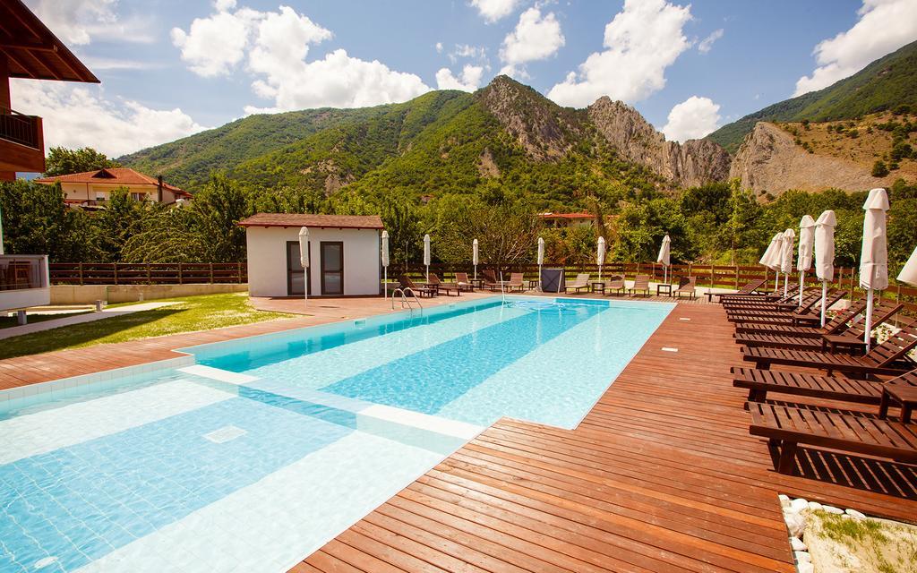 Irene'S Resort Káto Loutrákion Extérieur photo