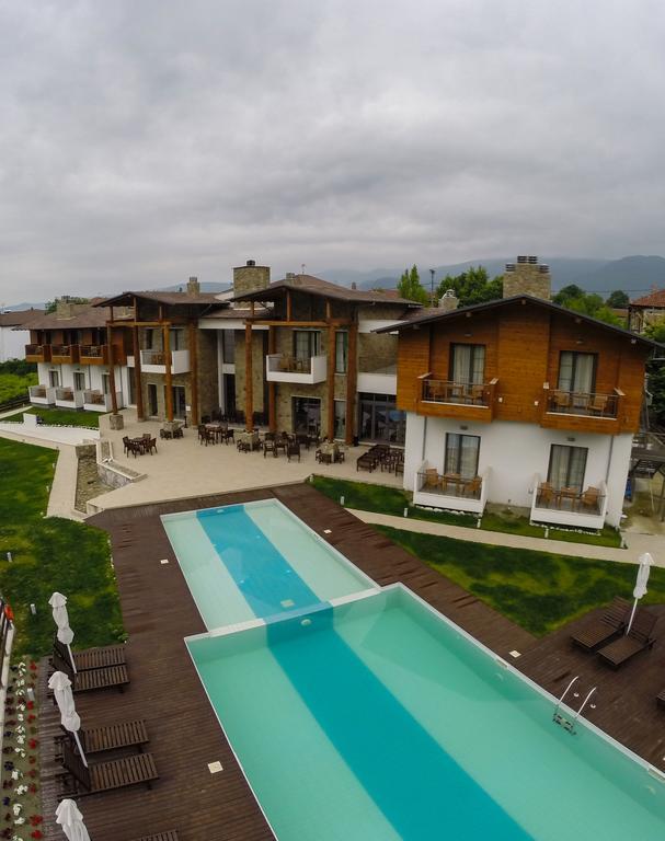 Irene'S Resort Káto Loutrákion Extérieur photo