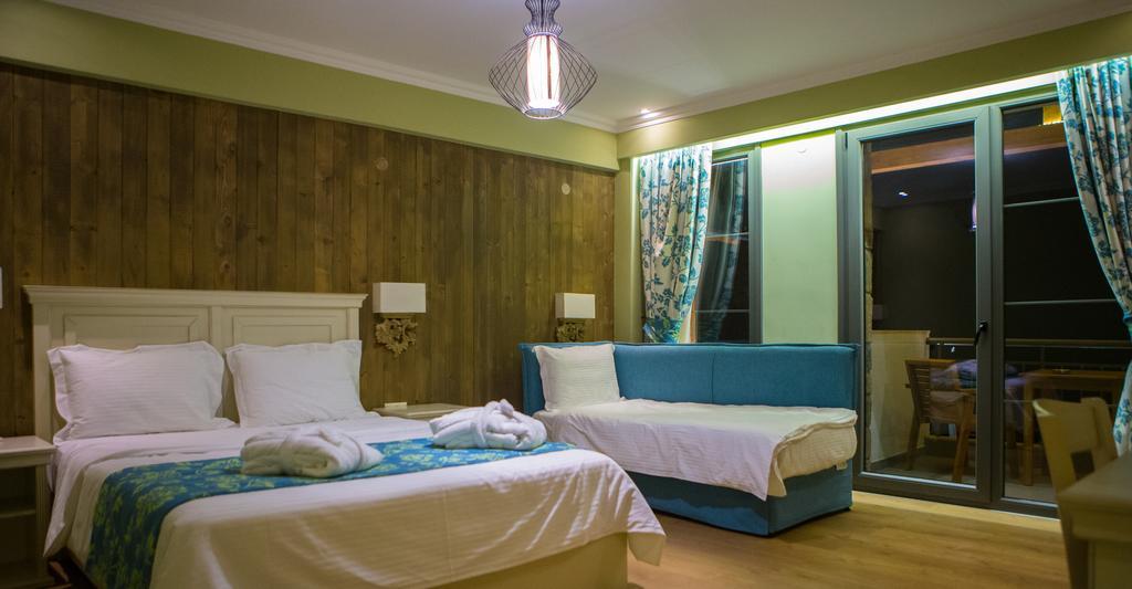 Irene'S Resort Káto Loutrákion Extérieur photo