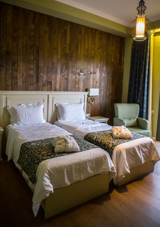 Irene'S Resort Káto Loutrákion Extérieur photo