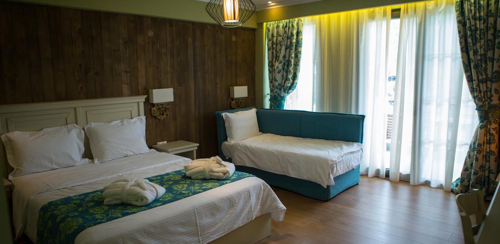 Irene'S Resort Káto Loutrákion Extérieur photo