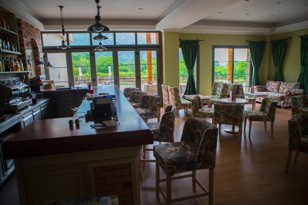 Irene'S Resort Káto Loutrákion Extérieur photo